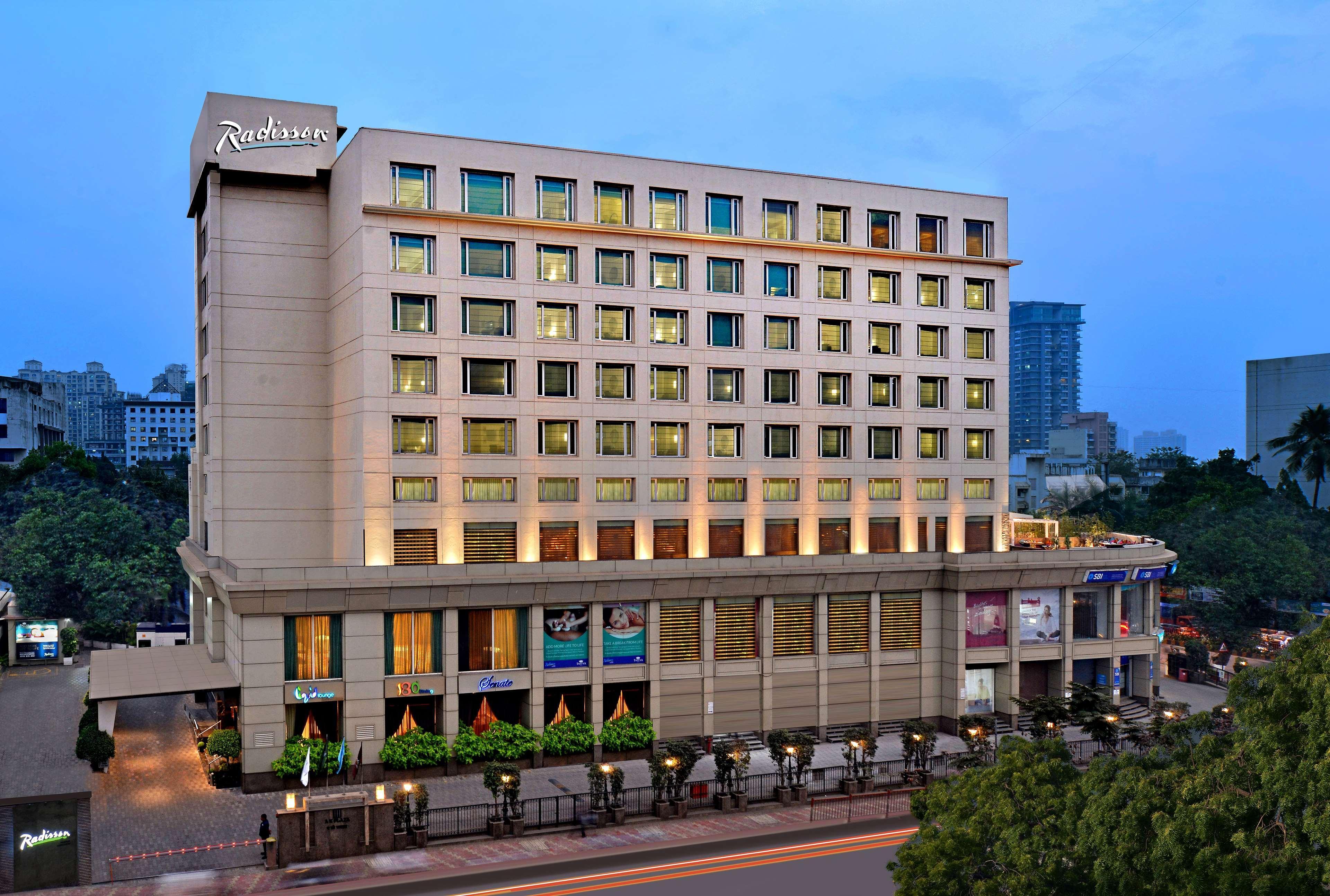 Radisson Mumbai Goregaon Экстерьер фото