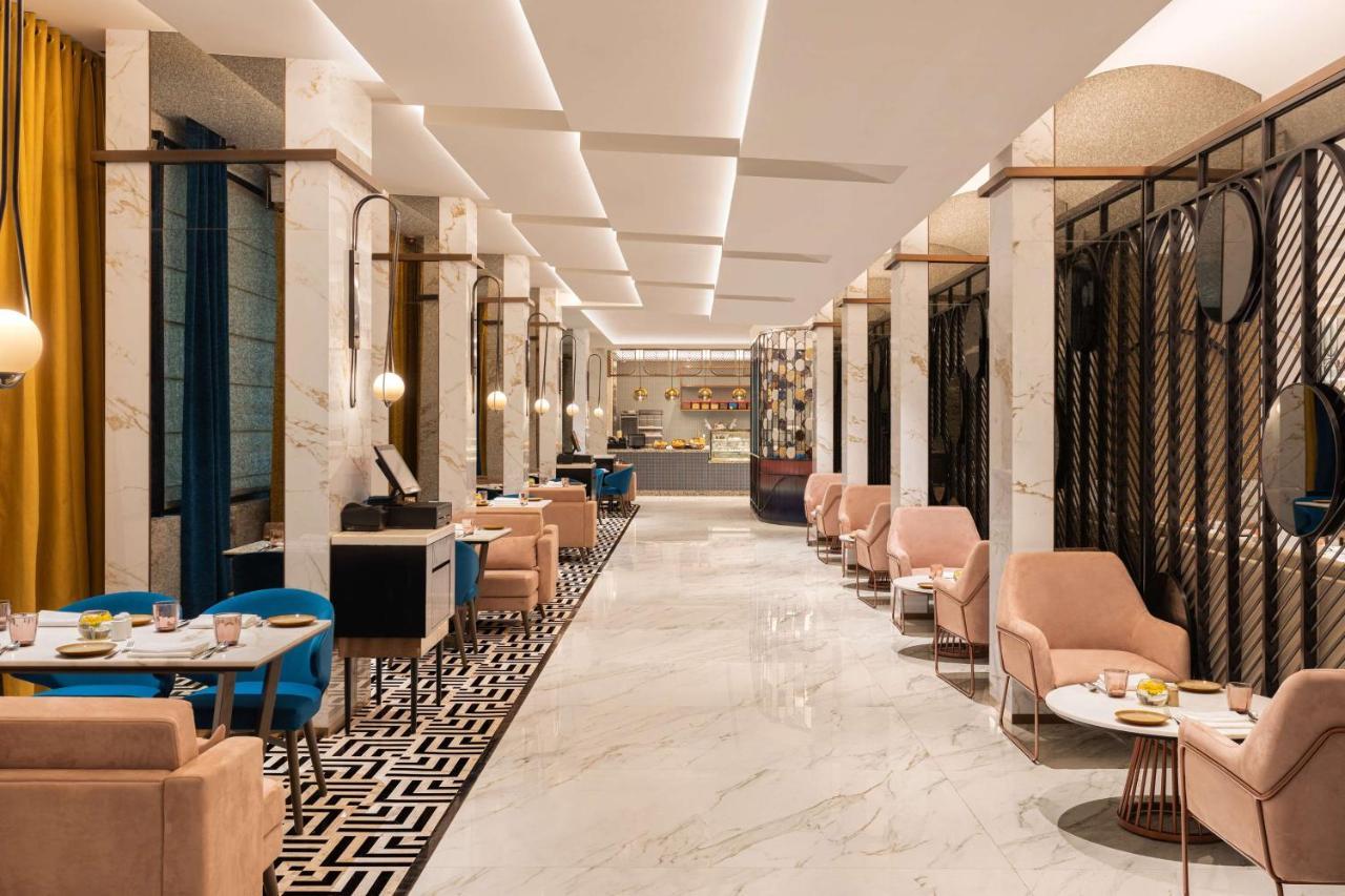 Radisson Mumbai Goregaon Экстерьер фото