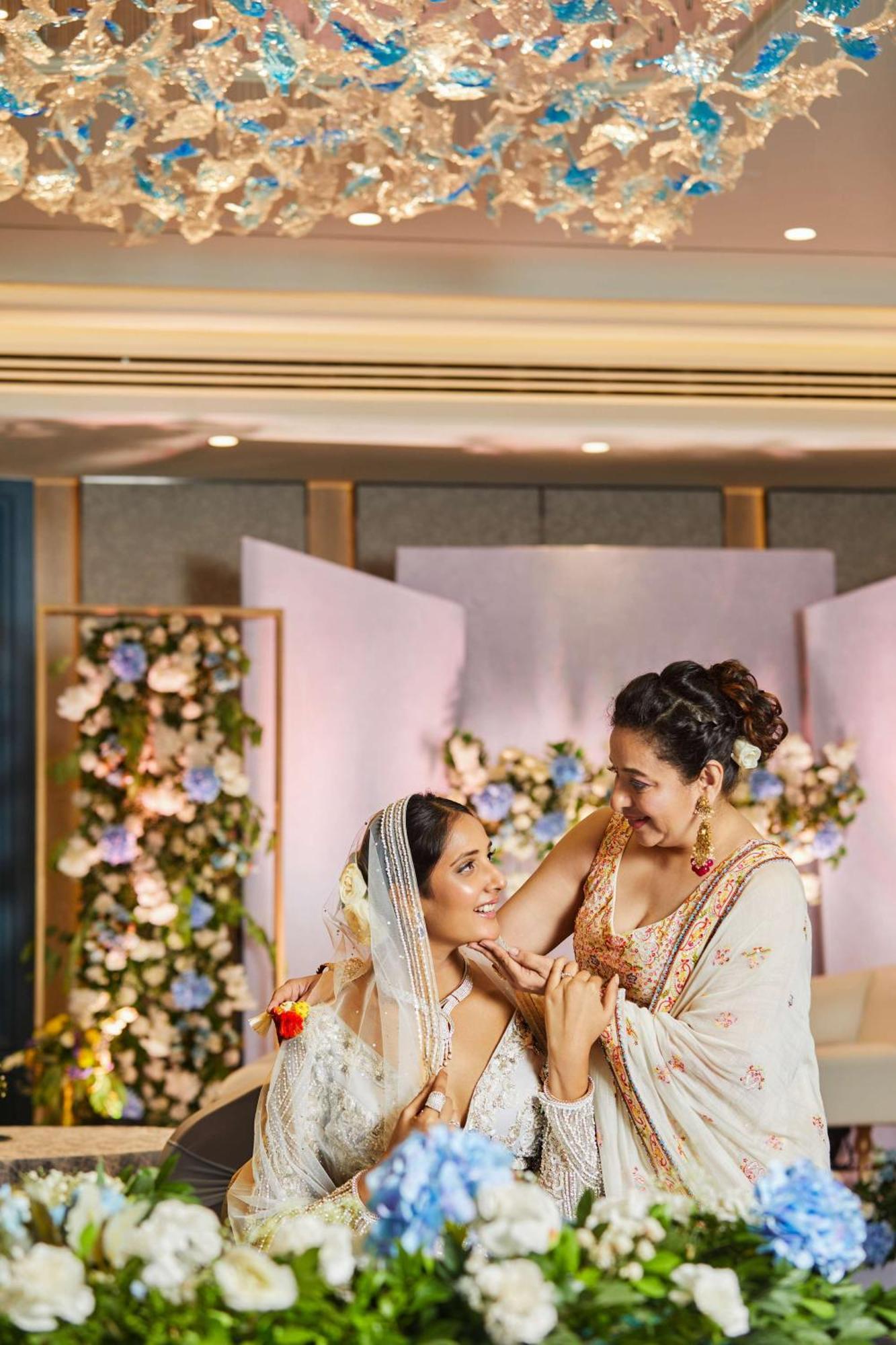 Radisson Mumbai Goregaon Экстерьер фото